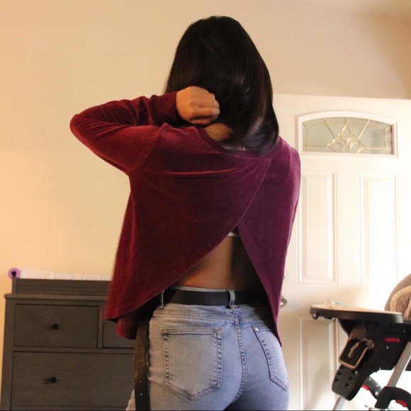 Victoria Secret sweater! - Picture 2 of 3